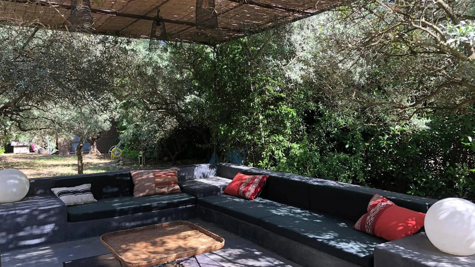 La Matina Family Haven With Olive Garden Oasis Villa Lauris Holiday home